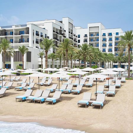 Palace Beach Resort Fujairah Exterior photo Beach at the hotel