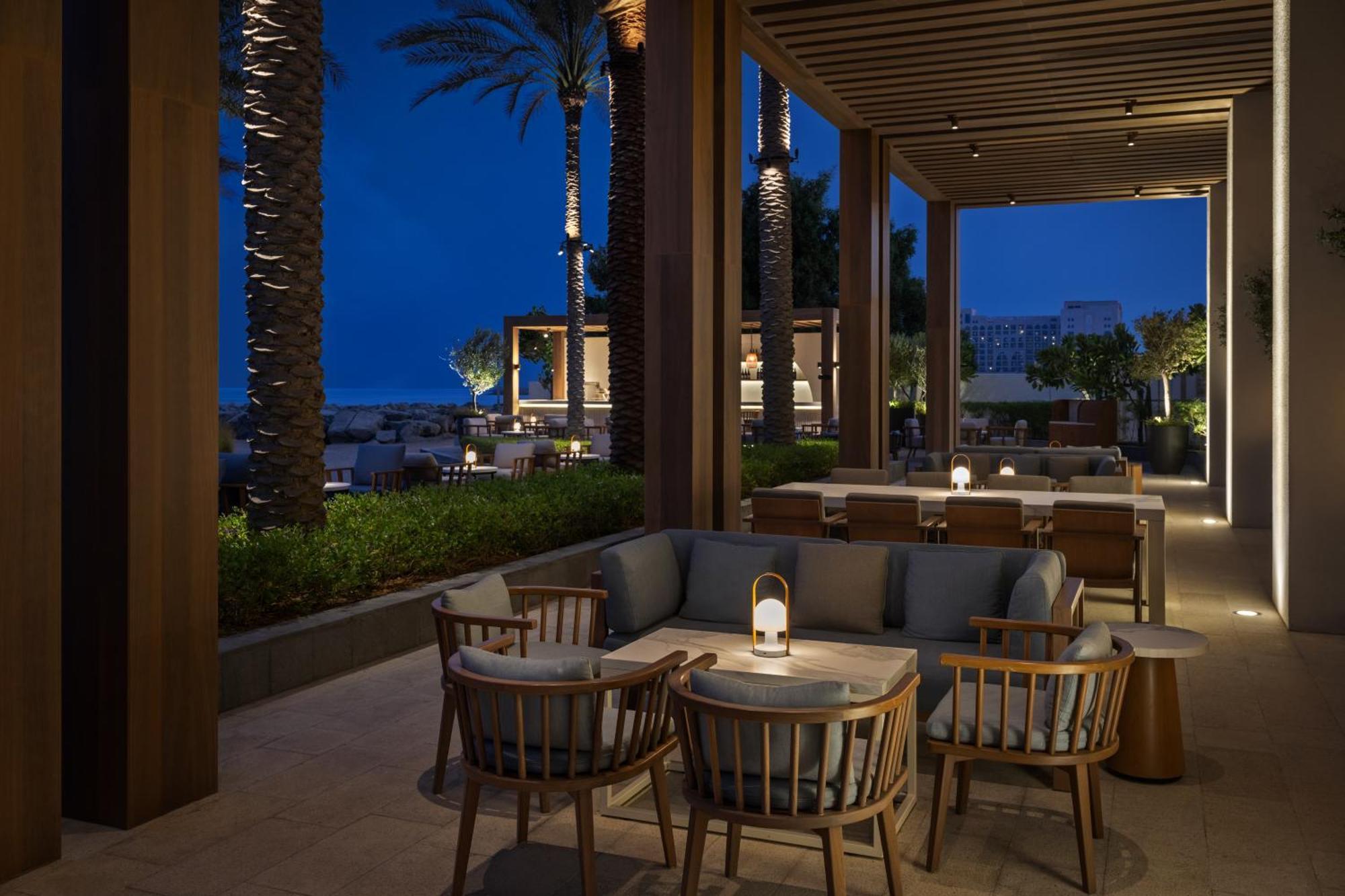 Palace Beach Resort Fujairah Exterior photo The Westin Athens